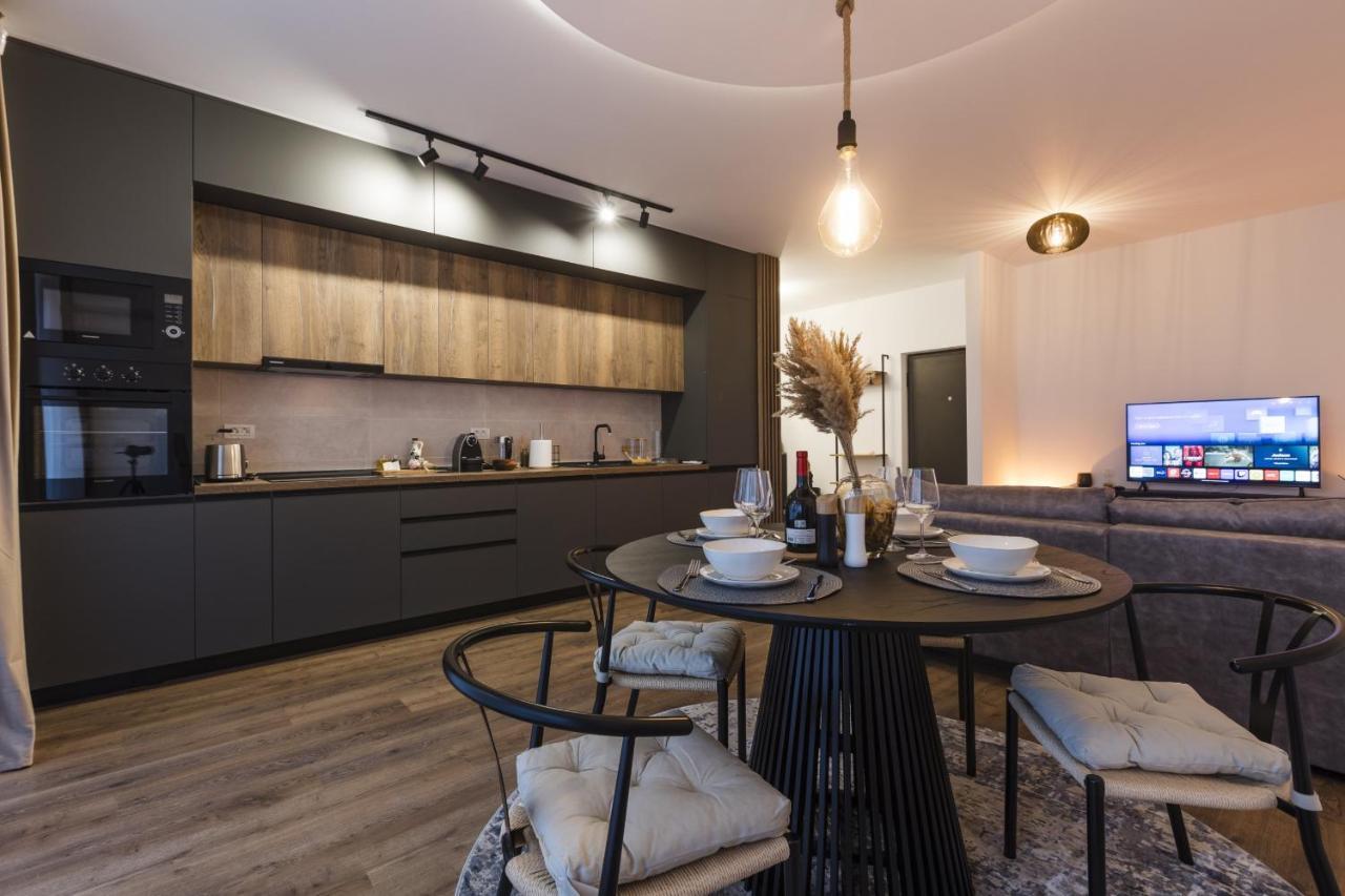 Apartment Near Iulius Mall With Balcony & Private Parking Timisoara Exterior photo